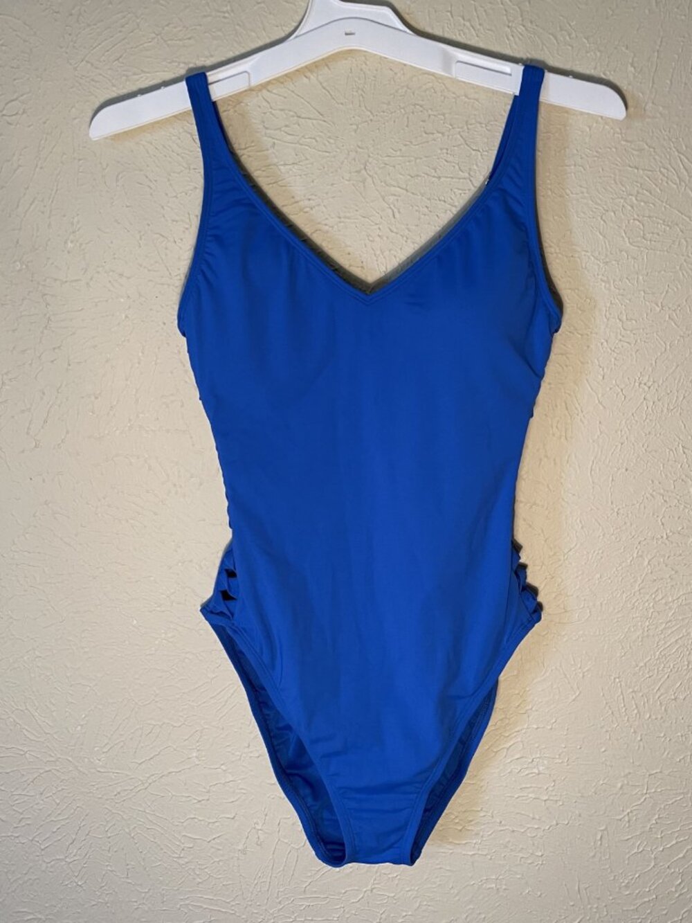 Bleu Rod Beattie One-Piece Bright Blue Swimsuit, Size 6